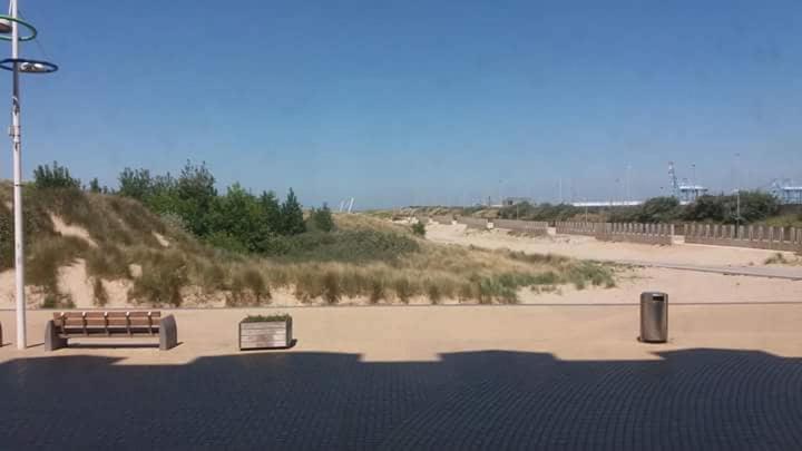 Appartement Spacious Bright On The Seawall In Zeebrugge