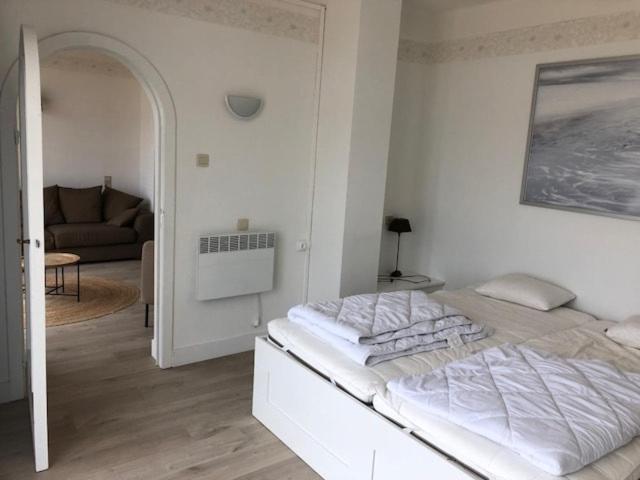 Appartement Spacious Bright On The Seawall In Zeebrugge Bruges